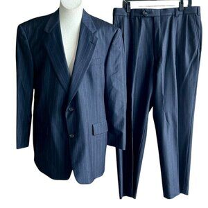 Hart Schaffner Marx Gold Trumpeter Dark Navy Pinstripe Wool Suit Size 42 R